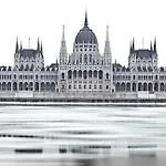 Emily Self Check In Wifi Netflix Free Coffee Near The Andrassy Street For Long Therm * Budapest