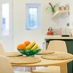 Emily Self Check In Wifi Netflix Free Coffee Near The Andrassy Street For Long Therm Apartment